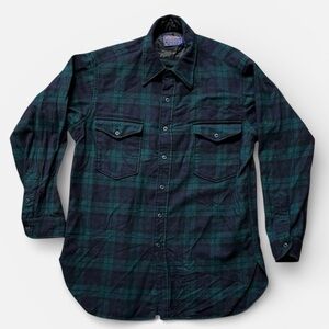 Pendleton 100% Wool Green and Black Plaid Casual Button Down Shirt
